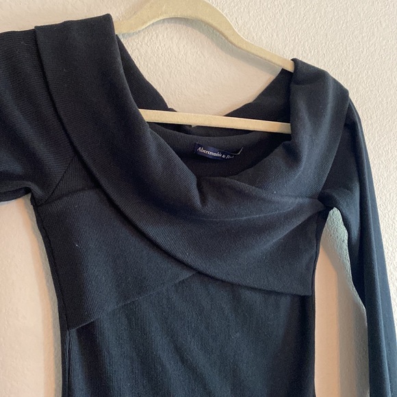 Abercrombie and Fitch NW black knit Shirt - Picture 2 of 3